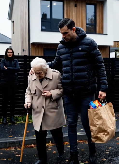 A 70 Year Old Mother Asked Her Son For Medicine Money But What She Found Inside The Noodles Shocked Her